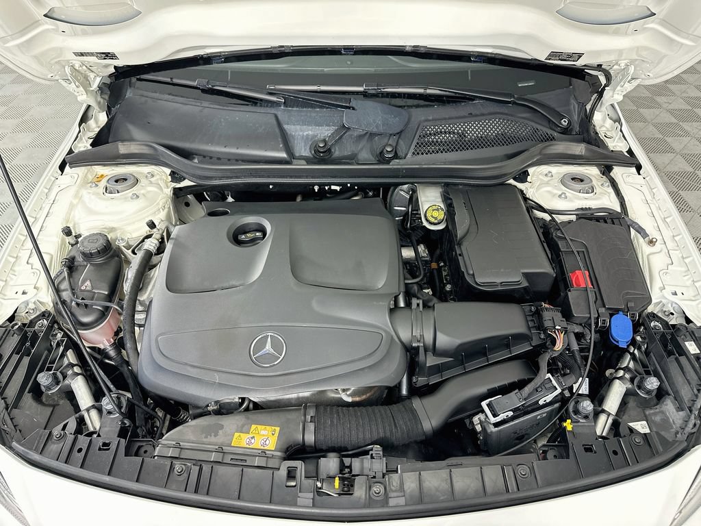 Used 2020 Mercedes-Benz GLA 250 4MATIC image 27