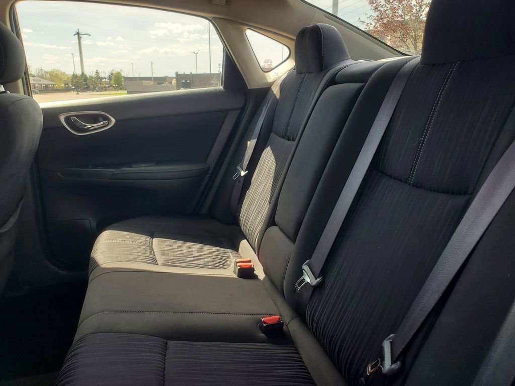 Used 2017 Nissan Sentra SV FWD image 30