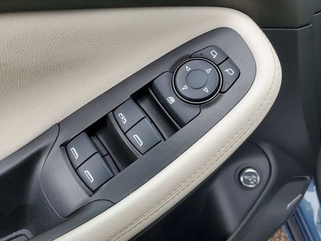 Certified 2024 Buick Encore GX Avenir w/ Avenir Convenience Package image 23