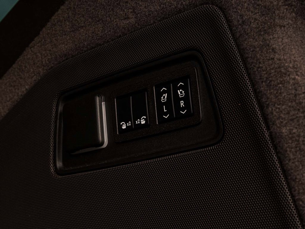 Used 2023 Cadillac Escalade ESV Sport w/ LPO, Floor Liner Package image 40