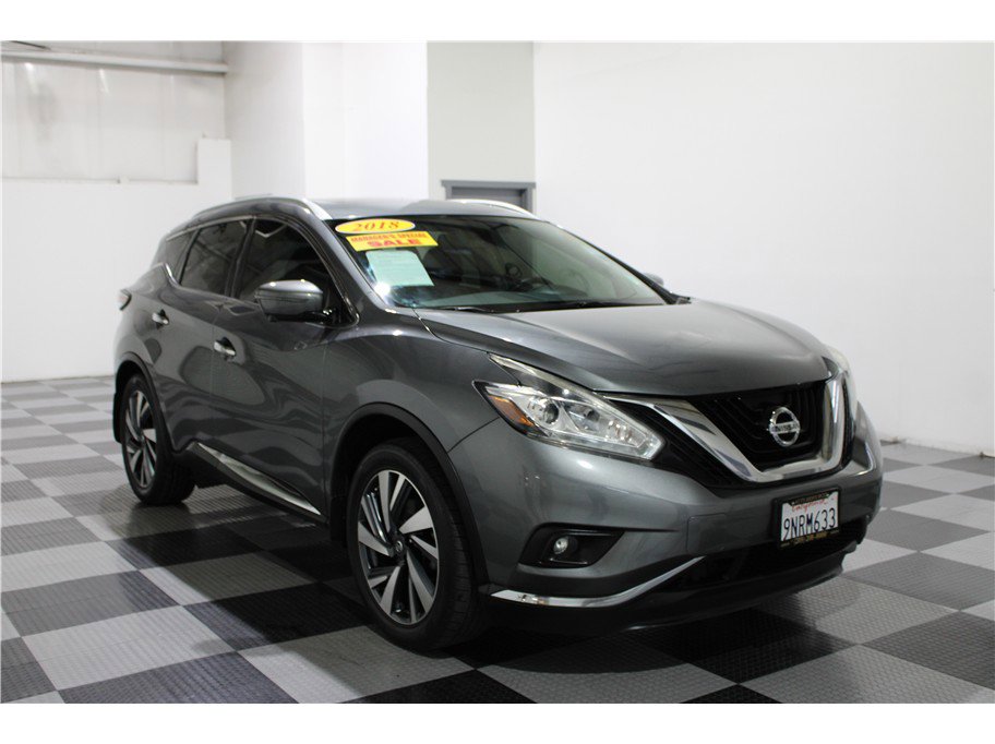 Used 2018 Nissan Murano Platinum w/ Cargo Package image 3