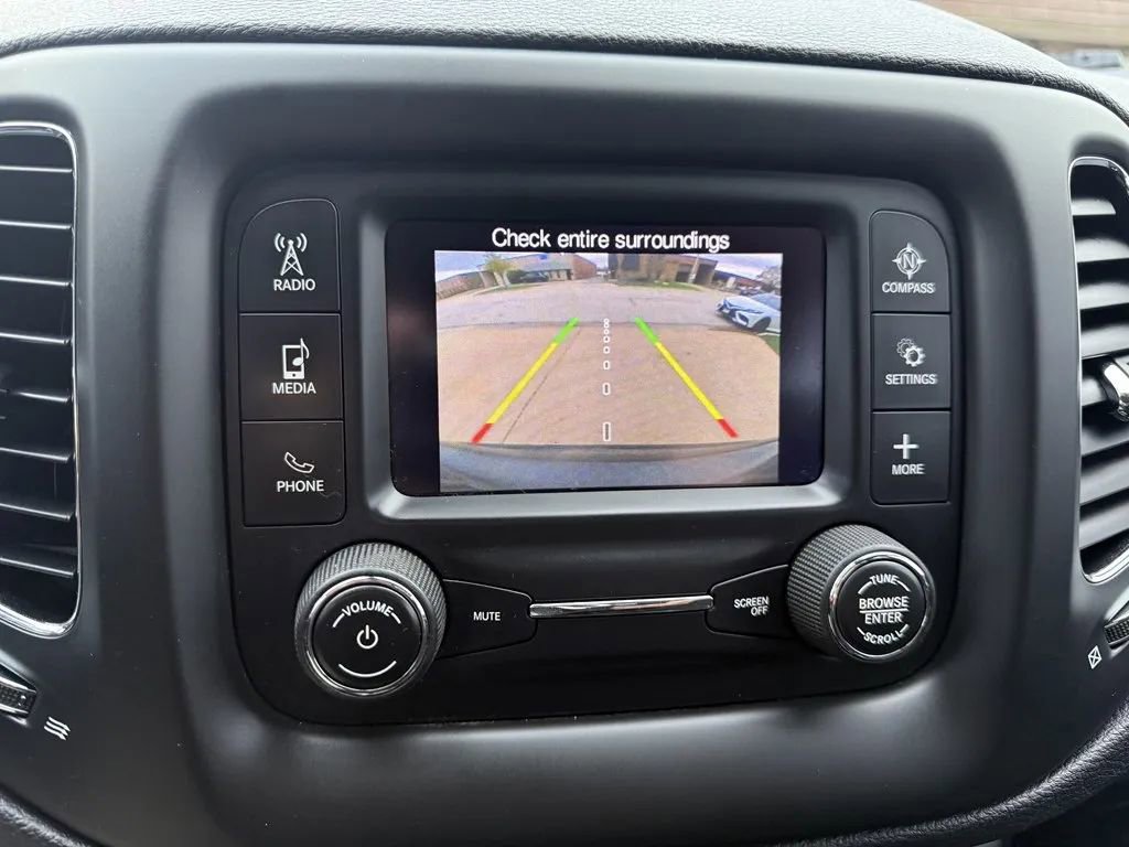 Used 2017 Jeep Compass Sport image 13