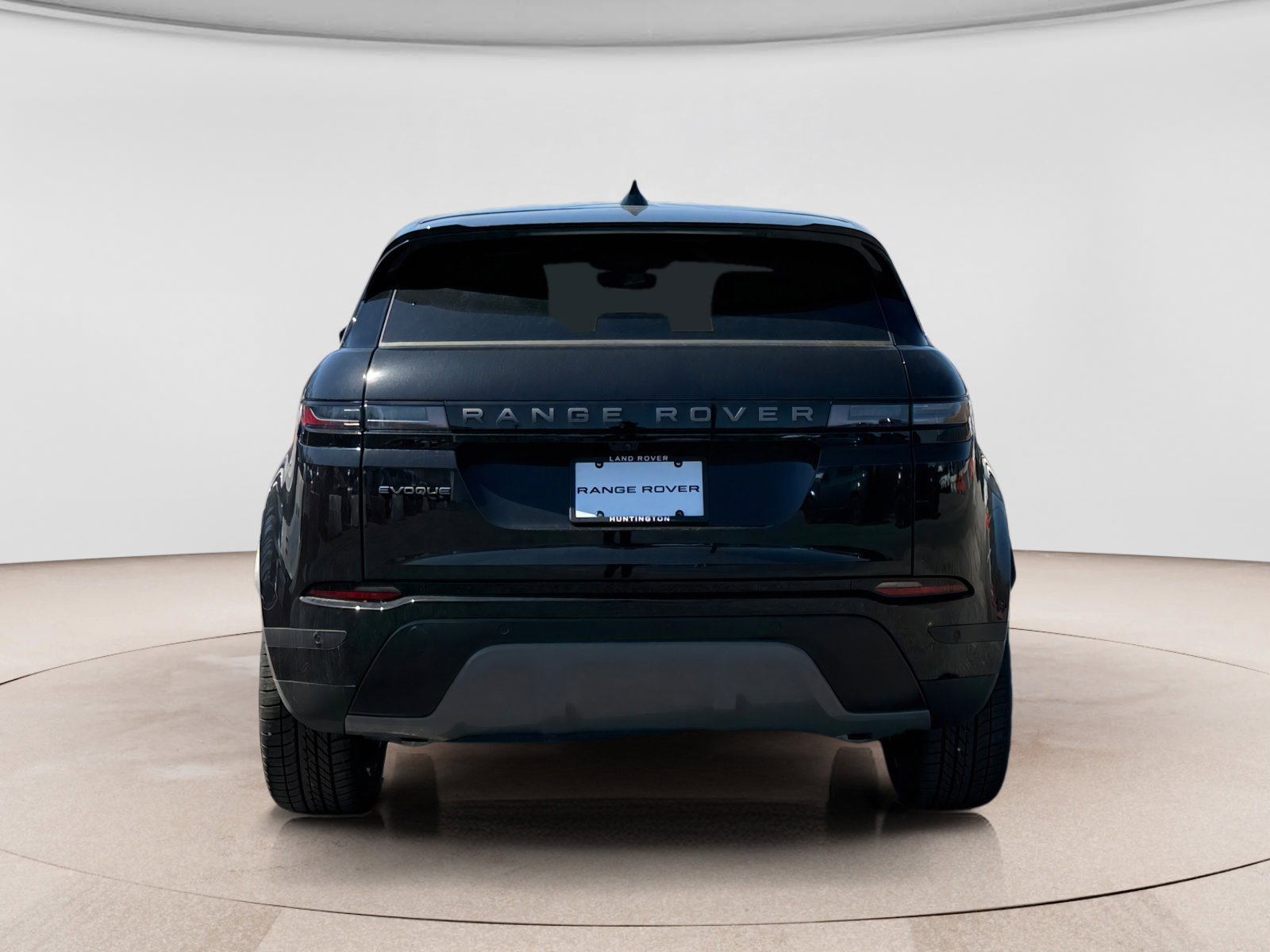New 2026 Land Rover Range Rover Evoque S image 4