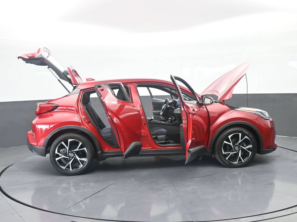 Used 2021 Toyota C-HR XLE FWD image 72