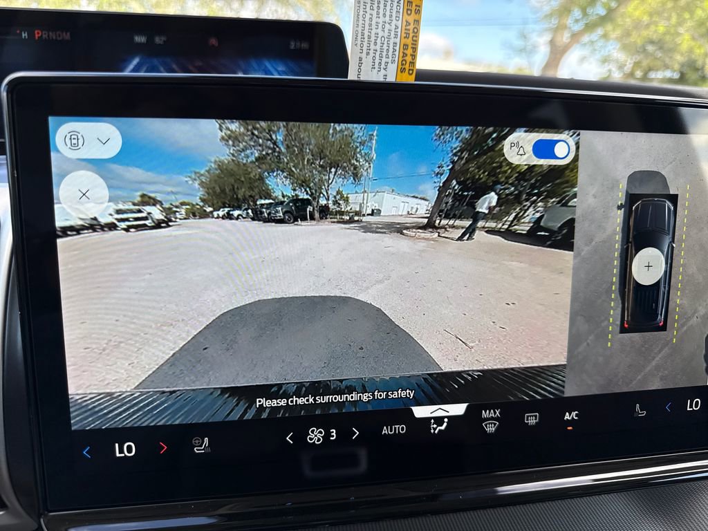 New 2025 Ford Expedition Max Active image 27