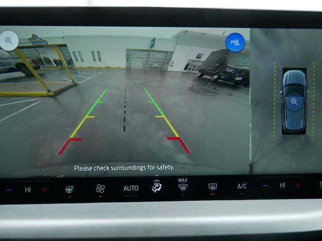 Certified 2024 Ford Escape Platinum image 20