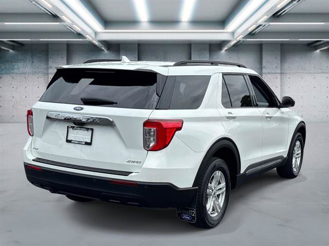 Certified 2023 Ford Explorer XLT AWD/4WD image 4