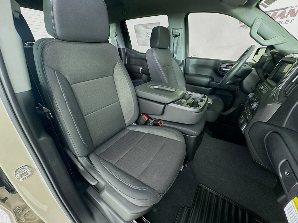 New 2026 Chevrolet Silverado 1500 Custom RWD image 27
