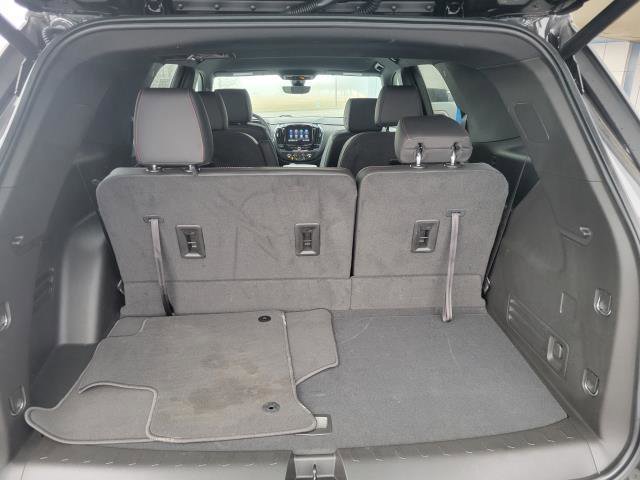 Used 2023 Chevrolet Traverse RS image 8