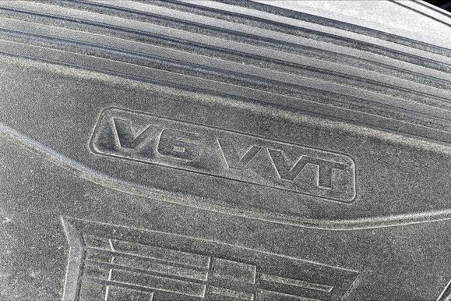 Used 2023 Cadillac XT6 Premium Luxury w/ Technology Package image 31