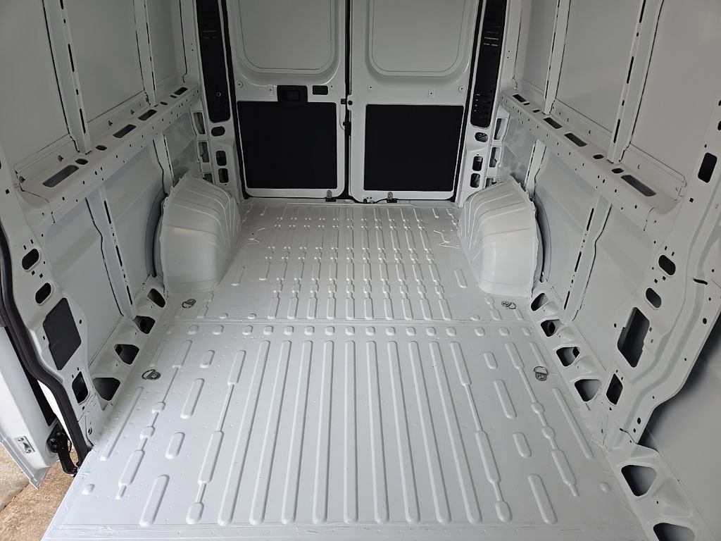 New 2026 RAM ProMaster 2500 w/ Convenience Group FWD image 79