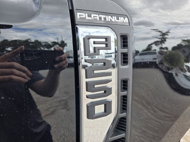 New 2026 Ford F250 Platinum w/ Platinum Plus Package image 23