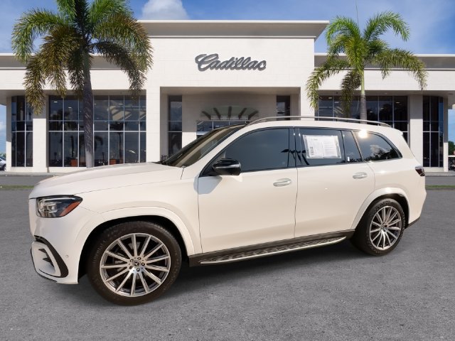 Used 2024 Mercedes-Benz GLS 450 4MATIC image 7