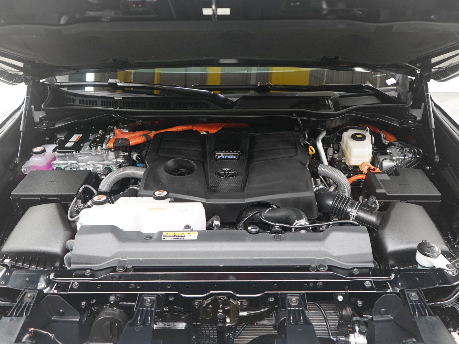 Used 2025 Toyota Sequoia Capstone image 37