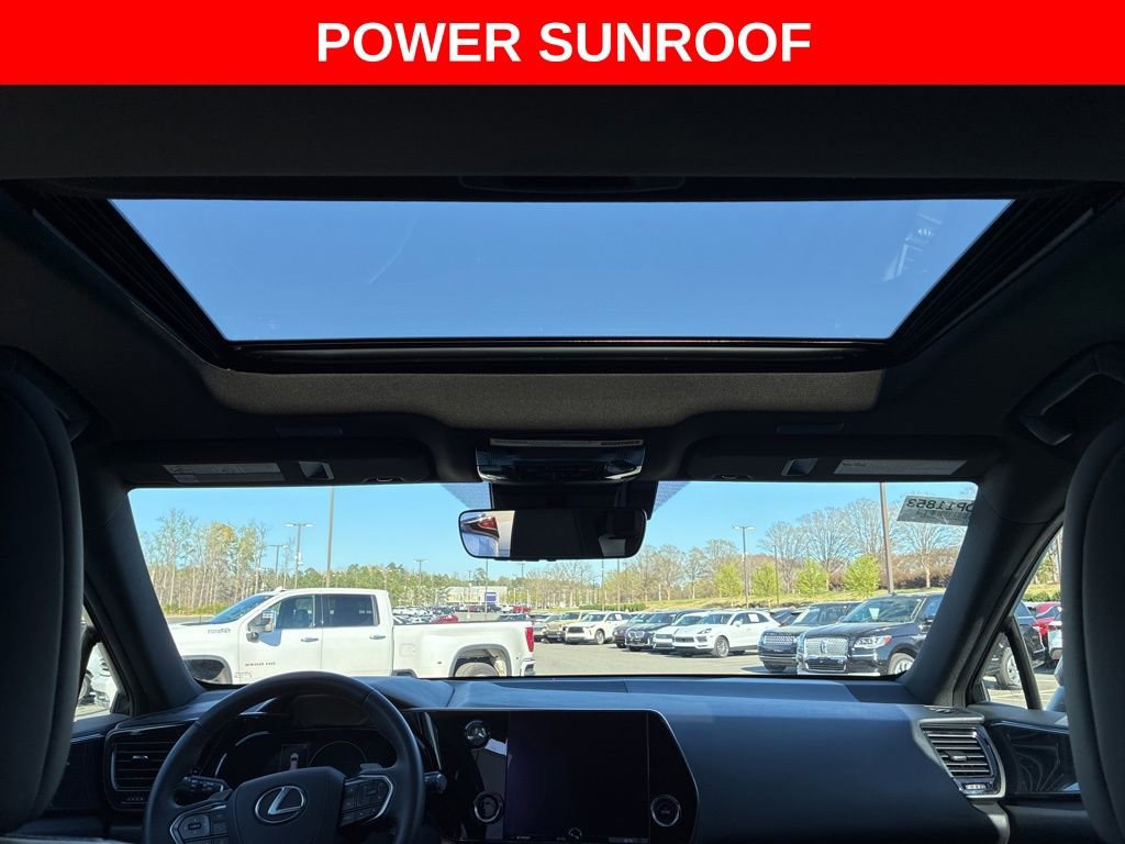 Used 2022 Lexus NX 250 FWD image 11