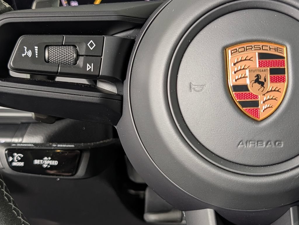 Certified 2026 Porsche 911 GT3 RWD image 34