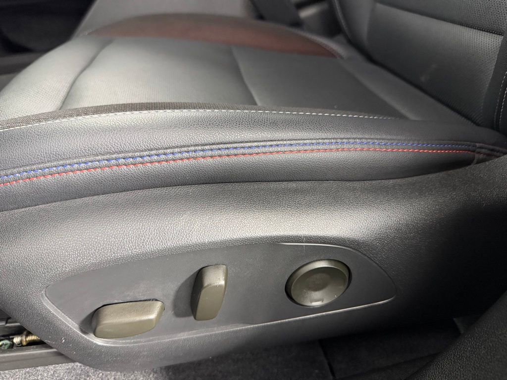 Used 2024 Chevrolet Equinox EV RS image 23