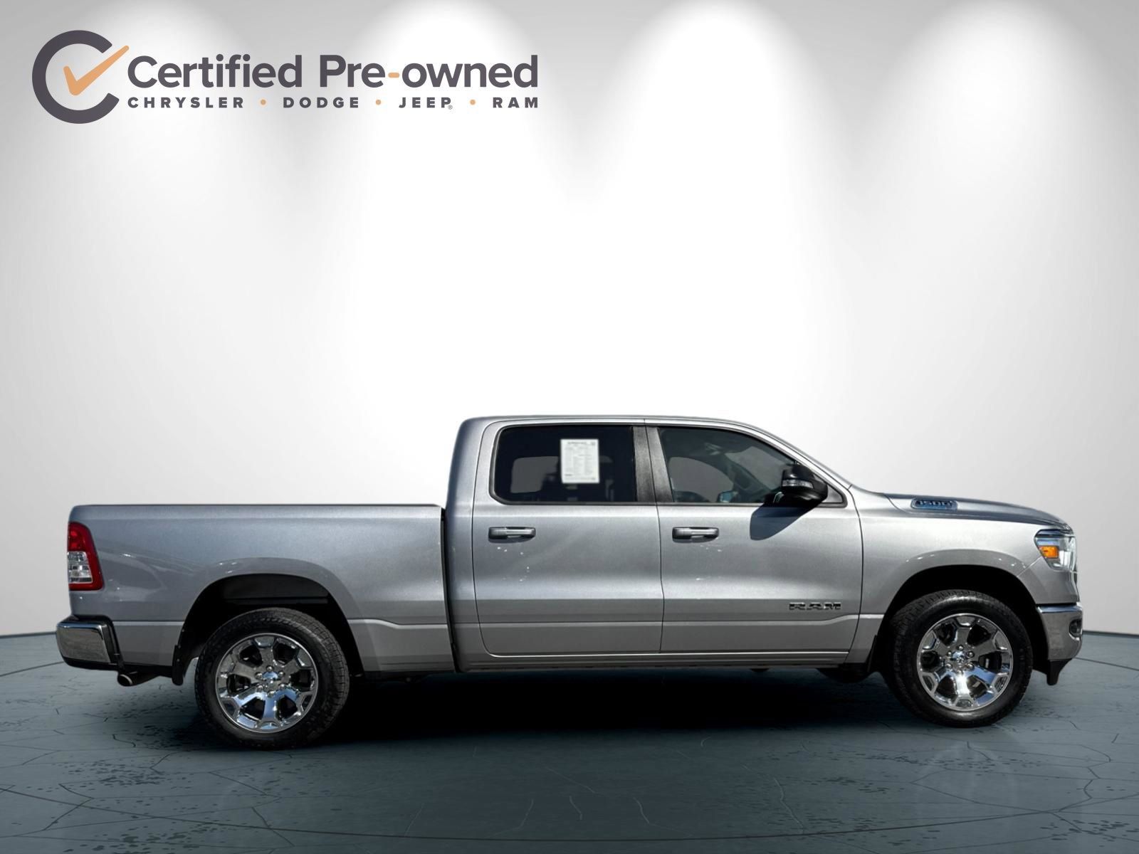Used 2022 RAM 1500 Big Horn AWD/4WD image 3