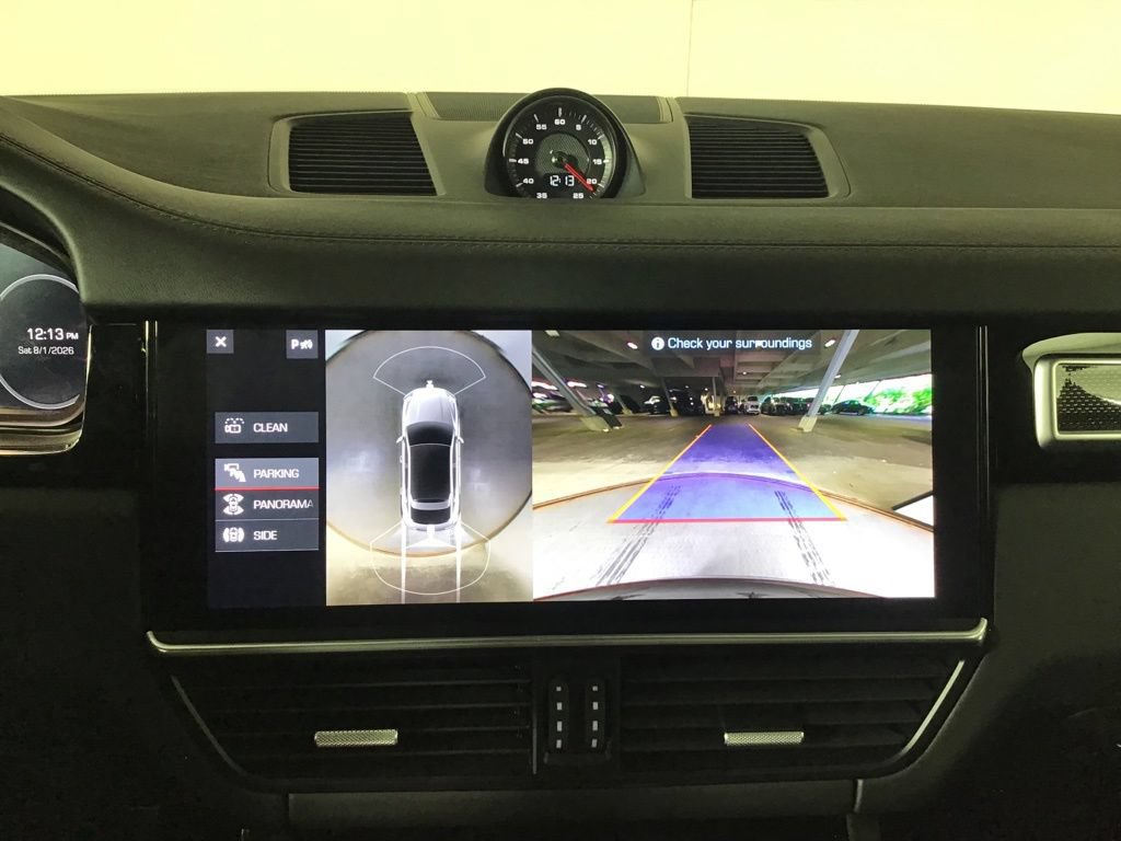 Certified 2020 Porsche Cayenne Turbo AWD/4WD image 35