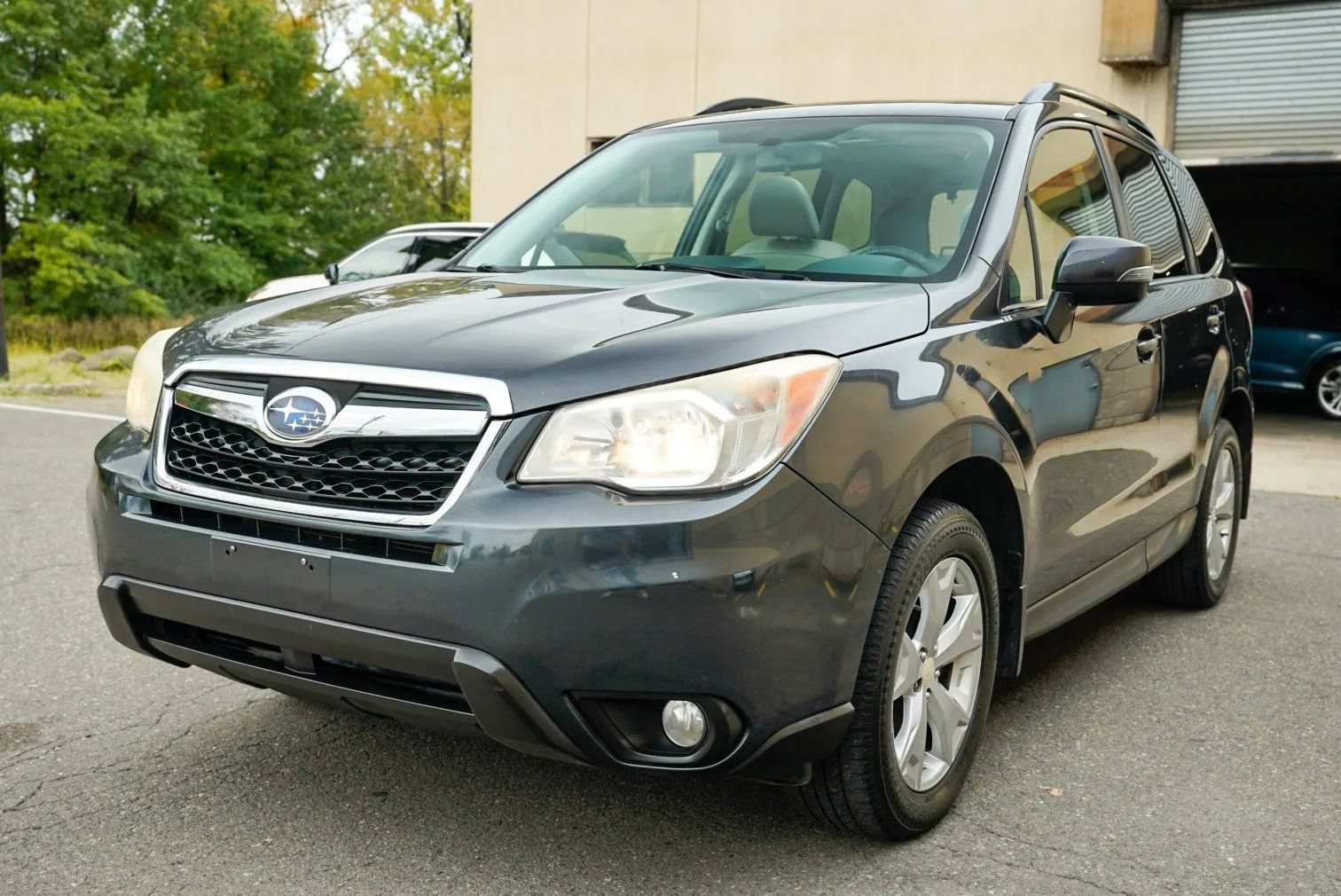 Used 2014 Subaru Forester 2.5i Touring w/ Protection Package #2 AWD/4WD image 9
