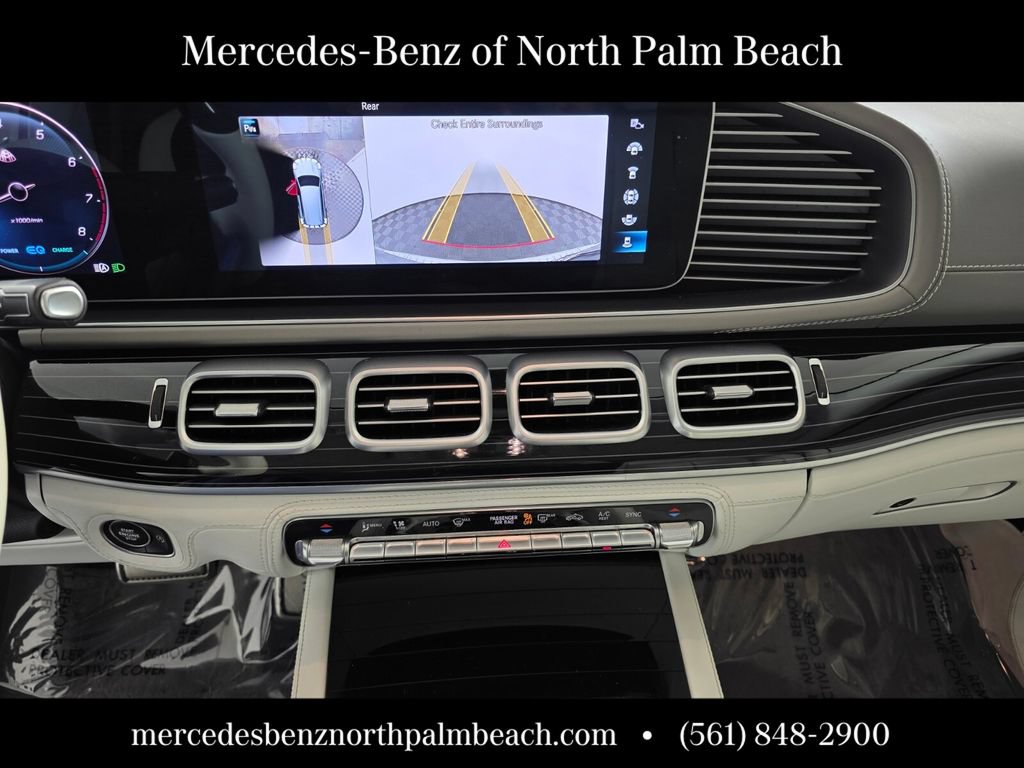 Used 2022 Mercedes-Benz Maybach GLS 600 4MATIC image 24