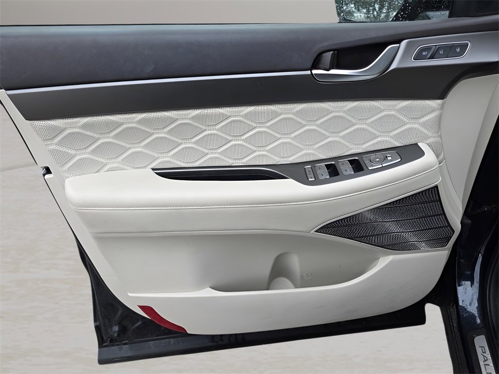 Used 2020 Hyundai Palisade Limited image 17