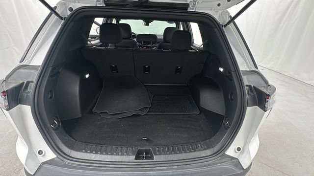 Used 2025 Chevrolet Equinox LT image 15