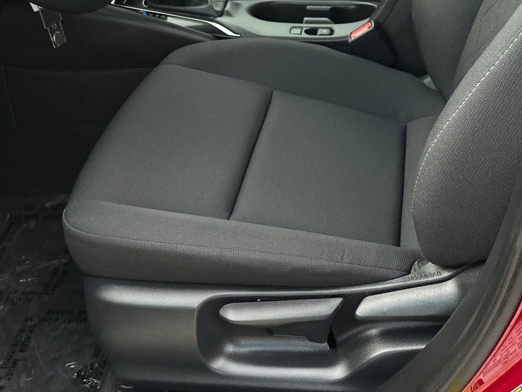 Certified 2025 Toyota Corolla LE image 18