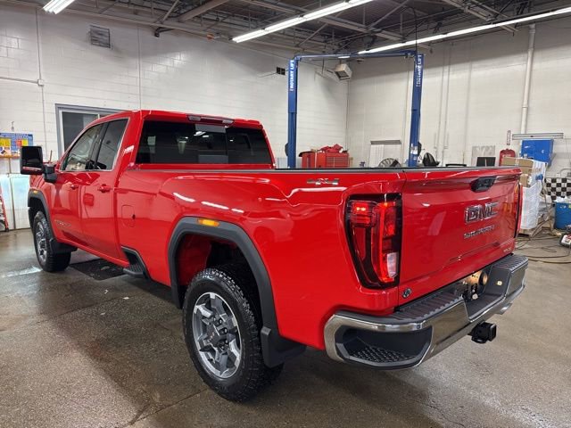Used 2026 GMC Sierra 2500 SLE w/ SLE Value Package; AWD/4WD image 4