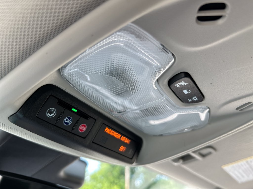 Used 2022 Buick Encore GX Preferred w/ Sport Touring Package FWD image 30