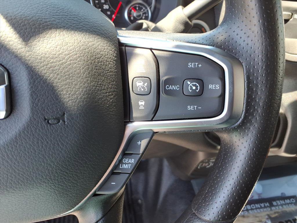 New 2026 RAM 5500 Tradesman w/ Chrome Appearance Group AWD/4WD image 32