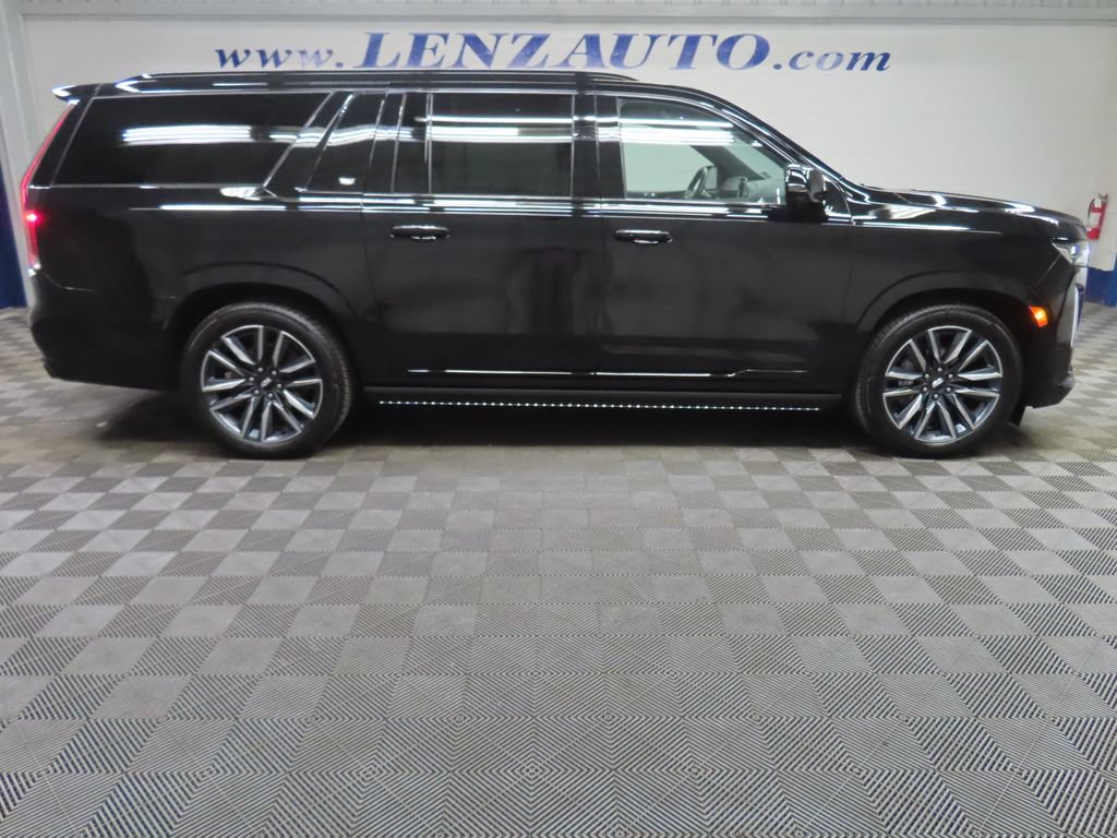 Used 2022 Cadillac Escalade ESV Sport w/ Touring Package AWD/4WD video 2