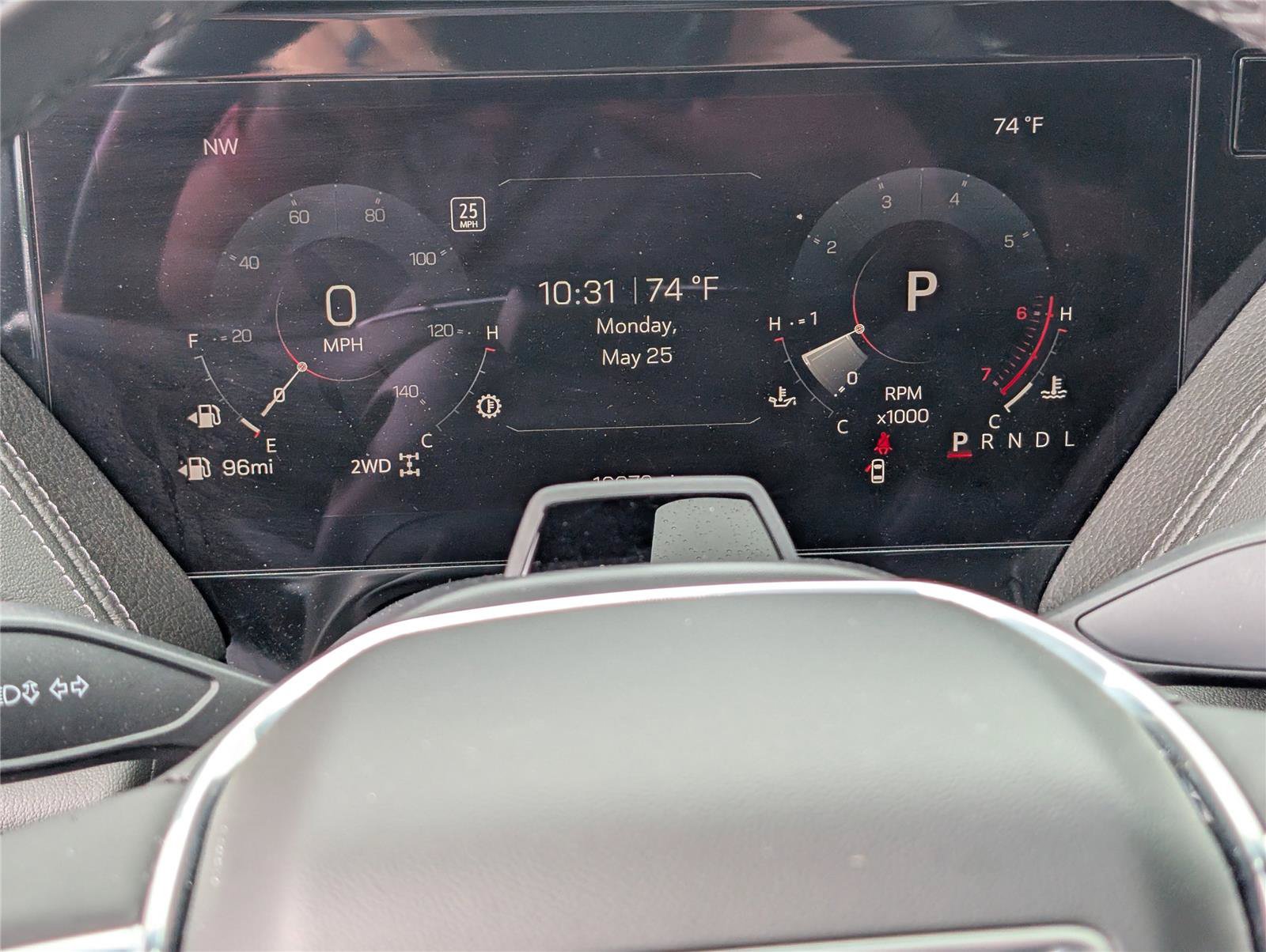 Used 2025 GMC Yukon Denali w/ Advanced Technology Package AWD/4WD image 24