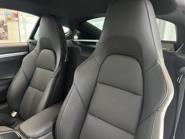 New 2025 Porsche 718 Cayman image 5