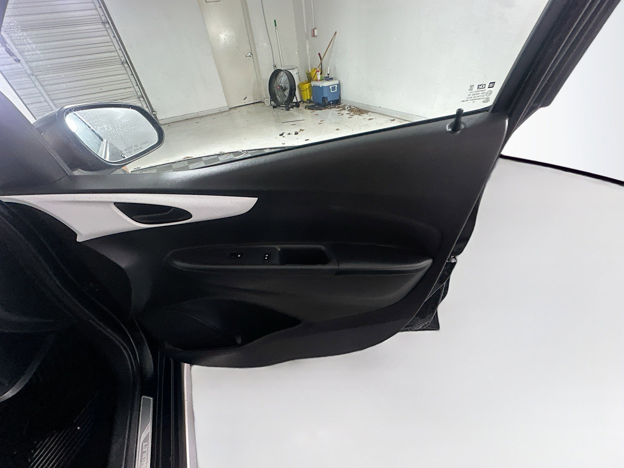 Used 2018 Chevrolet Spark ACTIV image 29