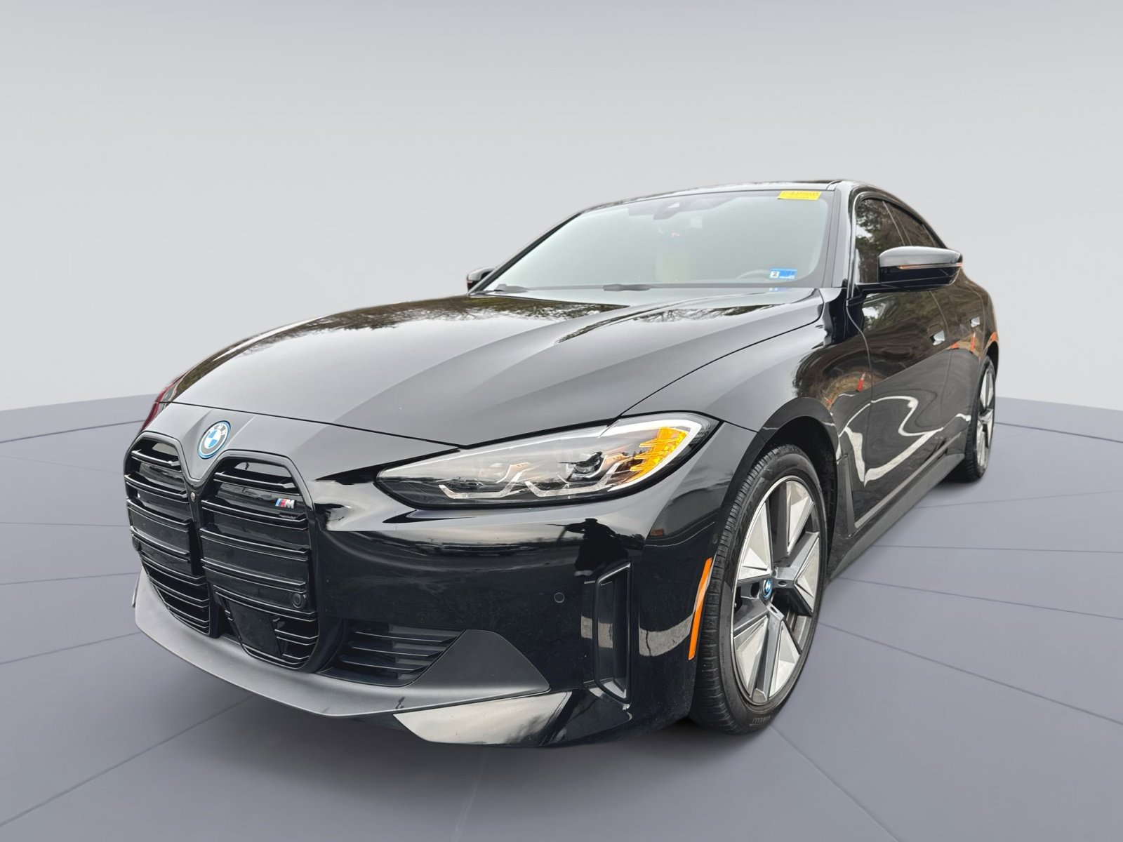 Used 2024 BMW i4 eDrive35 w/ Premium Package image 5