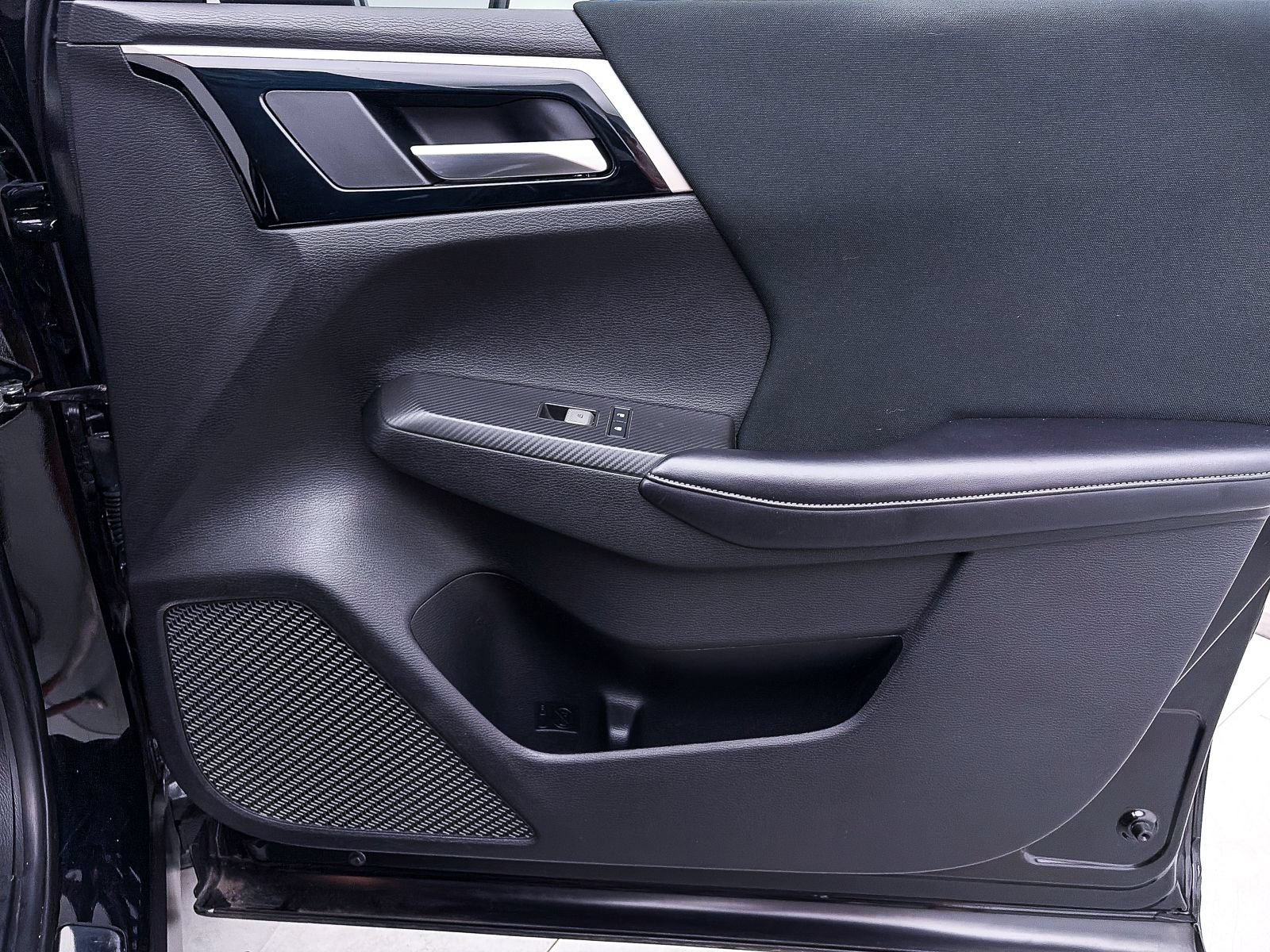Used 2023 Mitsubishi Outlander ES FWD image 30