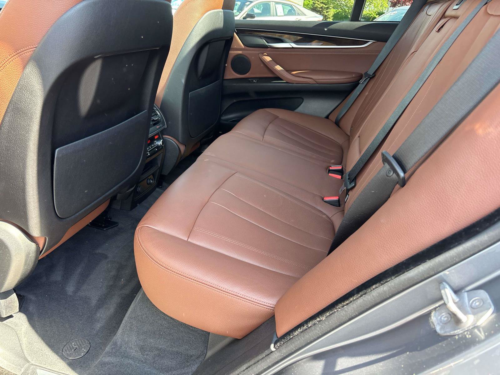 Used 2015 BMW X5 xDrive35i AWD/4WD image 9