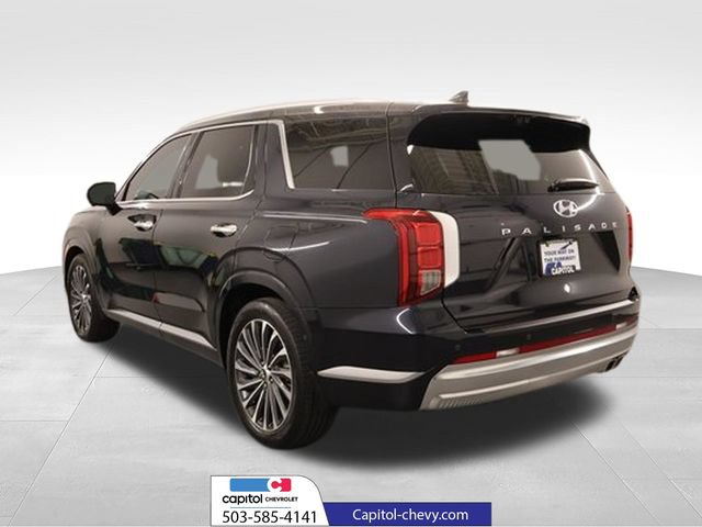 Used 2023 Hyundai Palisade Calligraphy w/ Cargo Package FWD image 5