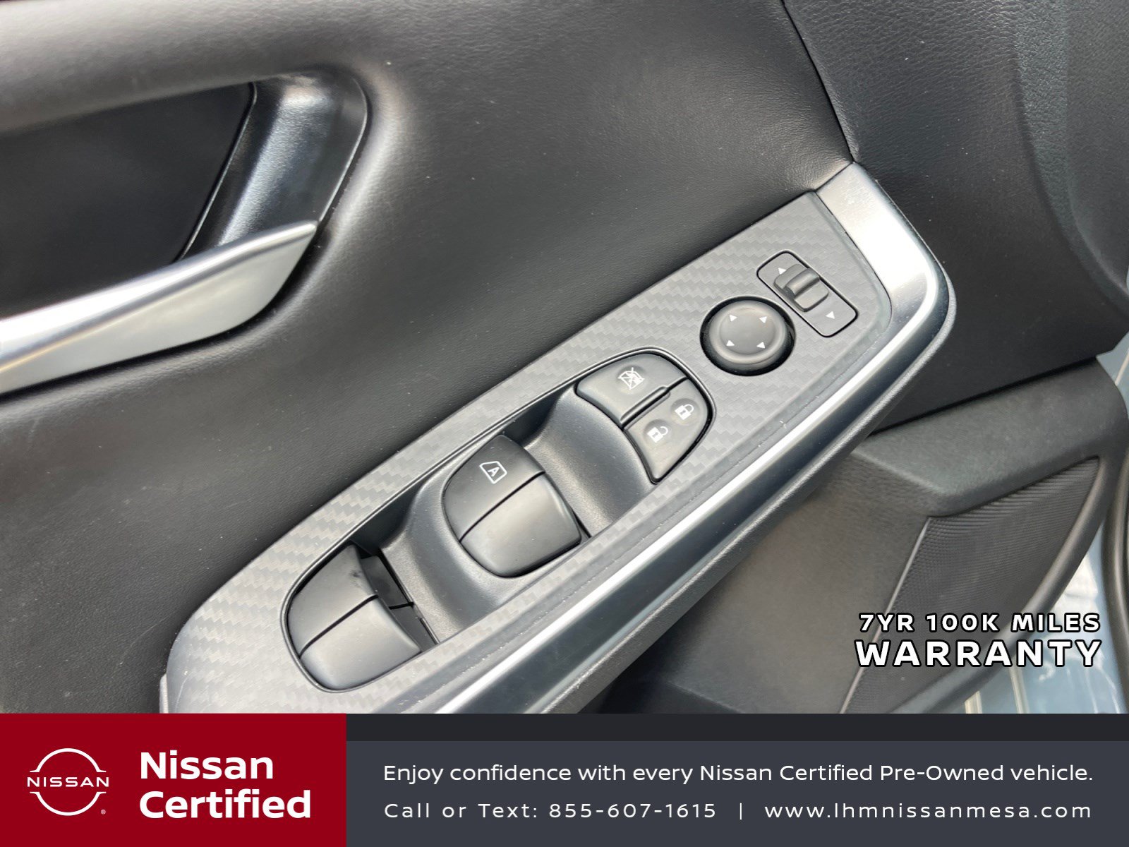 Certified 2025 Nissan Sentra SR FWD image 16