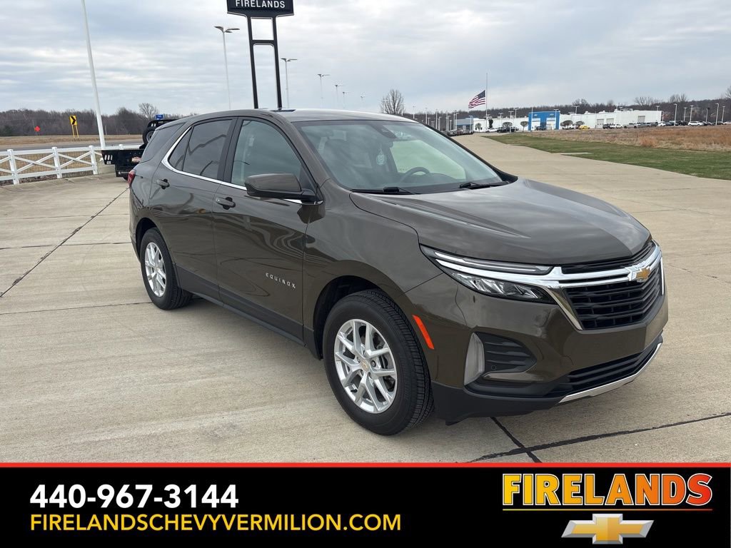 Used 2024 Chevrolet Equinox LT w/ LPO, Floor Liner Package image 8