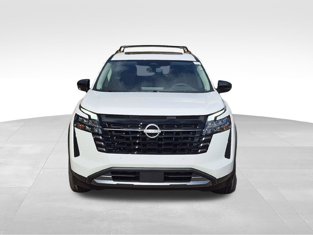 New 2026 Nissan Pathfinder Platinum AWD/4WD image 8