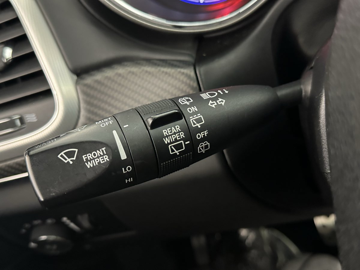 Used 2018 Jeep Grand Cherokee SRT AWD/4WD image 34