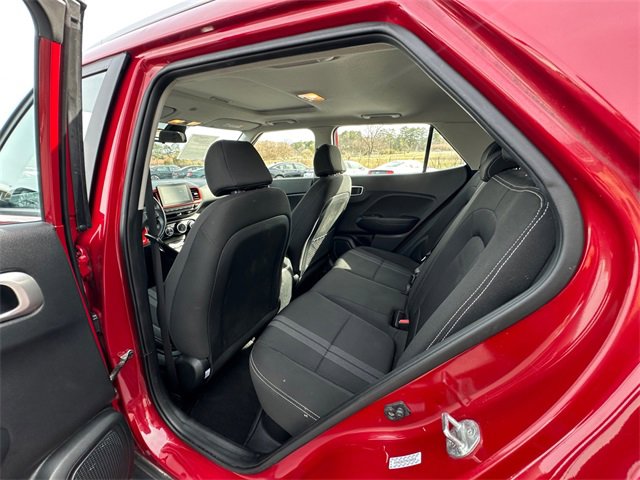 Used 2022 Hyundai Venue SEL image 18