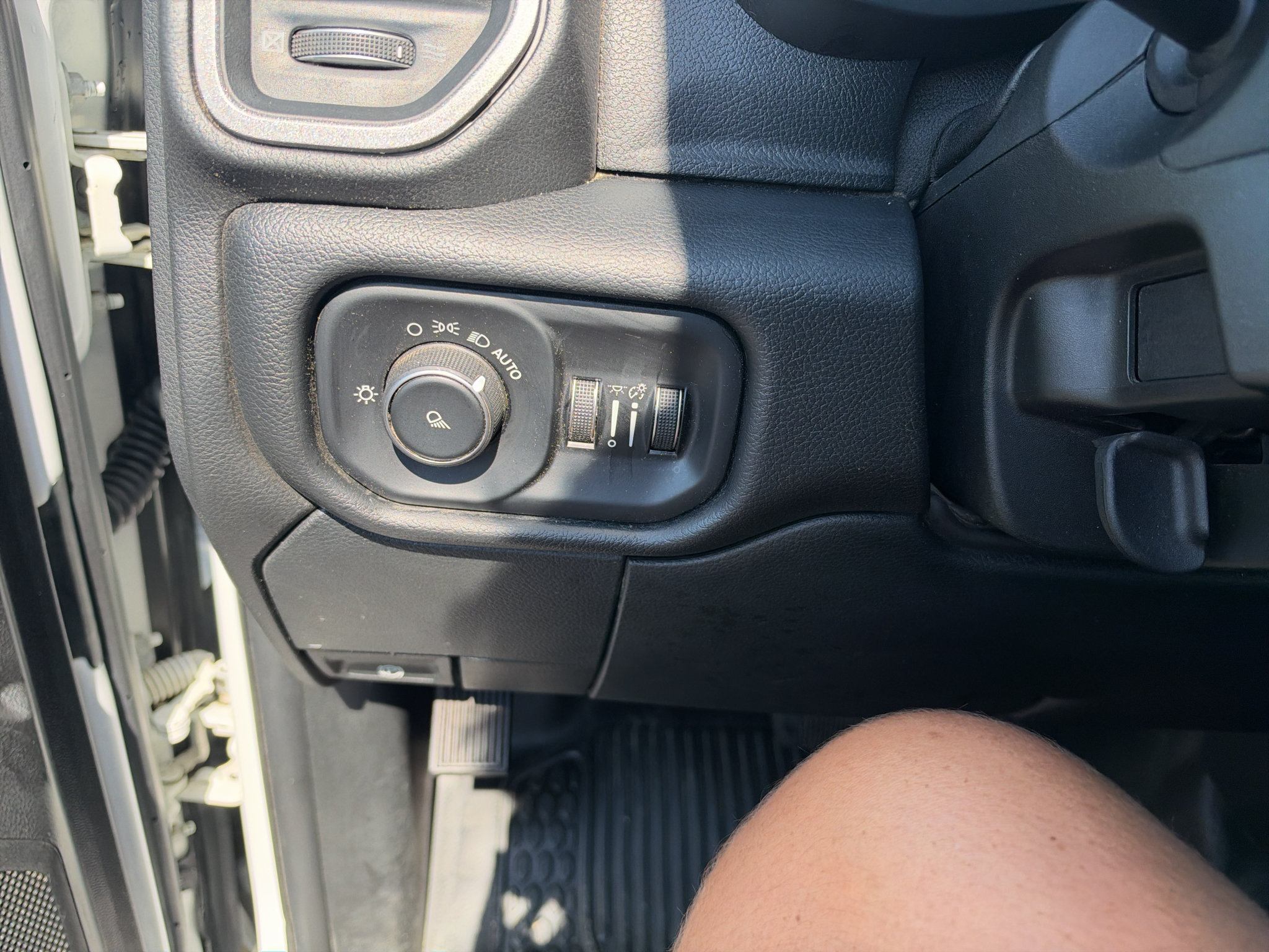 Used 2020 RAM 2500 Tradesman AWD/4WD image 20