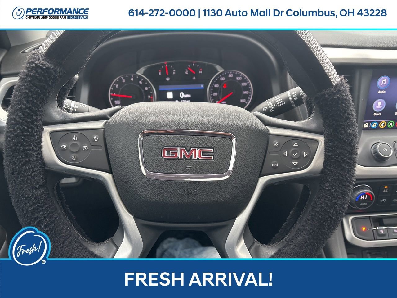 Used 2023 GMC Acadia SLT image 19