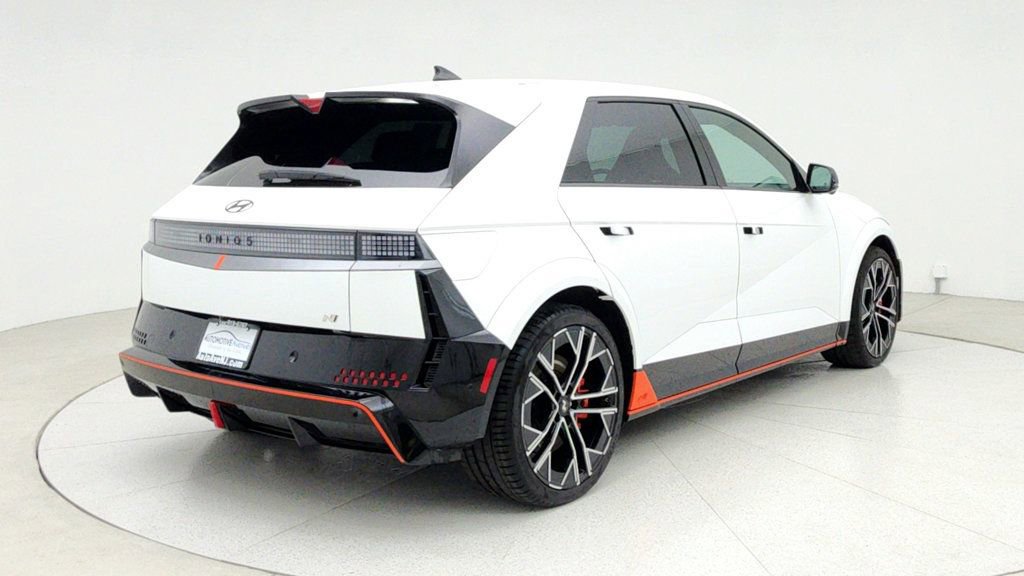Used 2025 Hyundai Ioniq 5 N image 5