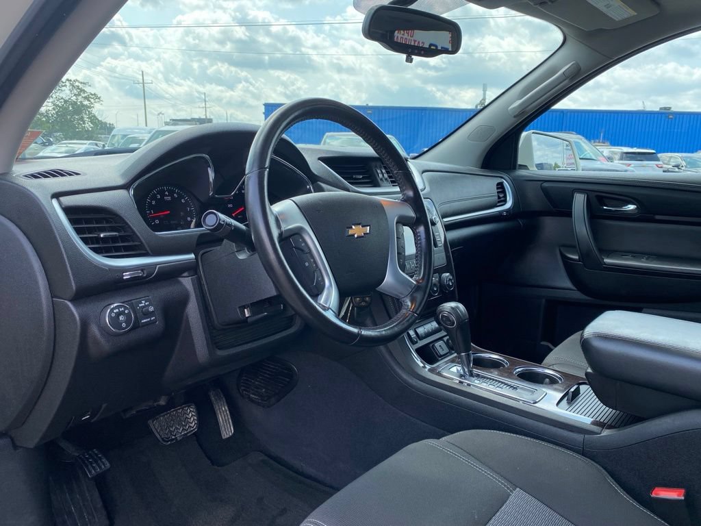 Used 2015 Chevrolet Traverse LT AWD/4WD image 10