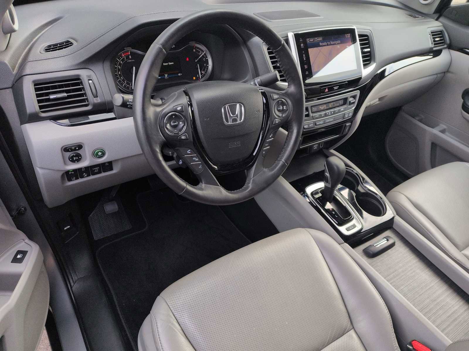 Used 2019 Honda Ridgeline RTL-E image 2