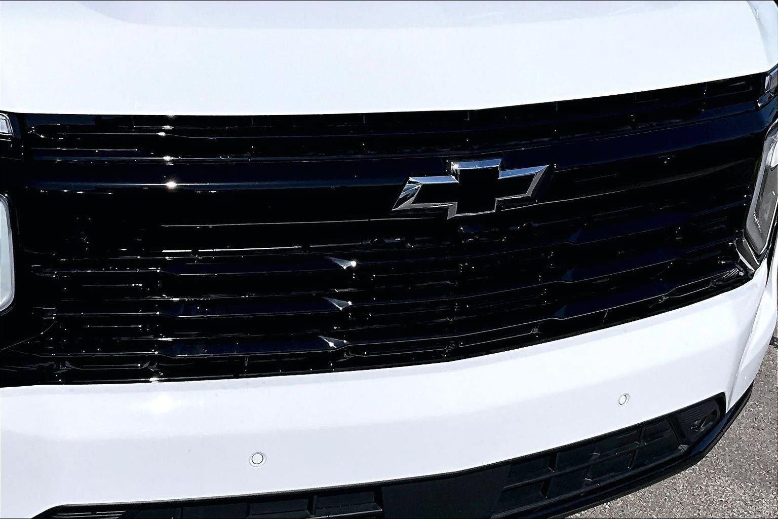 Used 2026 Chevrolet Suburban RST w/ RST Capability Package AWD/4WD image 30